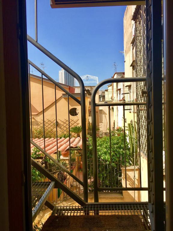 Loft In Palazzo Trina 1600D.C. Naples Exterior photo