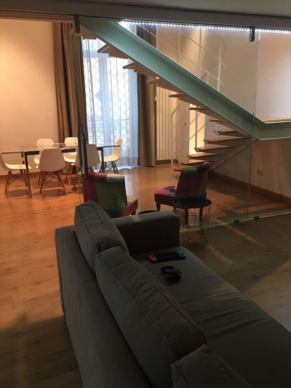 Loft In Palazzo Trina 1600D.C. Naples Exterior photo